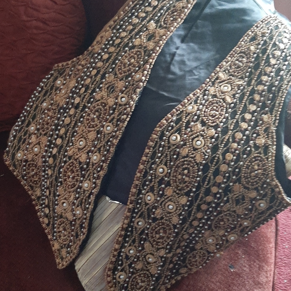Festive vest